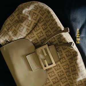 Vintage Fendi purse